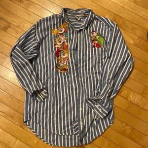 Snow White Disney Store 7 dwarfs button down